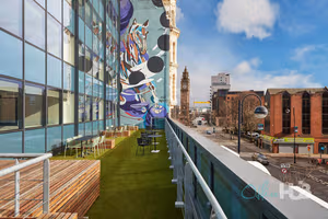 10 Person Private Office