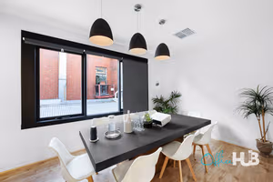 5 Person Private Office