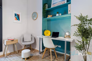 7 Person Private Office