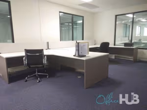 25 Person Sublet Office