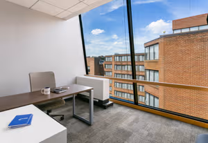 5 Person Coworking Desk