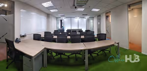 5 Person Private Office