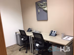 7 Person Private Office