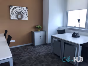 18 Person Private Office