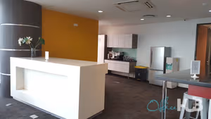 8 Person Private Office