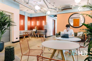 1 Person Coworking Desk