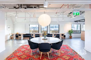 1 Person Coworking Desk