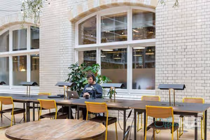 1 Person Coworking Desk