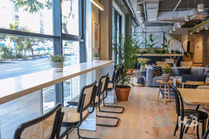 1 Person Coworking Desk