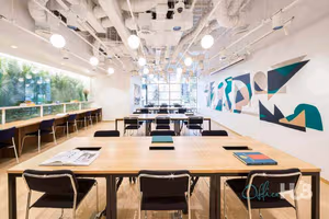 4 Person Private Office