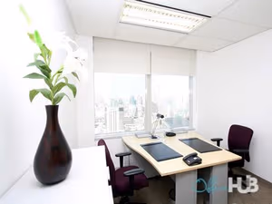 5 Person Coworking Desk