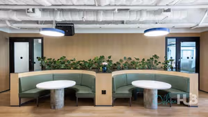 4 Person Private Office