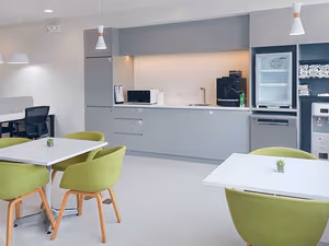 4 Person Private Office