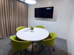 15 Person Private Office