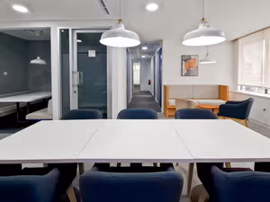 10 Person Private Office