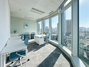 3 Person Private Office