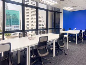 25 Person Private Office