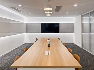 15 Person Private Office