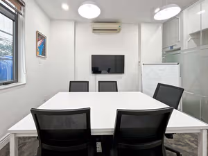 3 Person Private Office