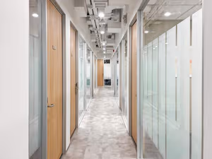 30 Person Private Office