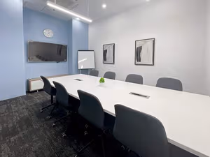 15 Person Private Office