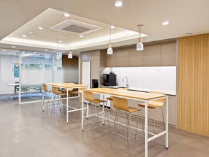 5 Person Private Office