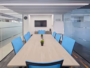 1 Person Private Office