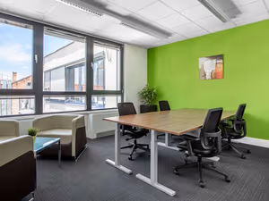 5 Person Private Office