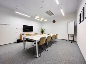 5 Person Private Office