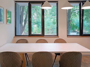 4 Person Private Office