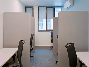 30 Person Private Office