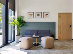 4 Person Private Office