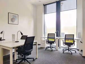 3 Person Private Office