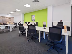 100 Person Private Office