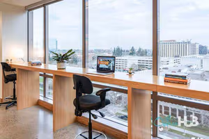 4 Person Private Office