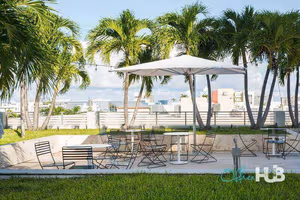 10 Person Private Office