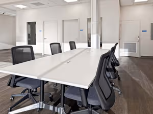 10 Person Private Office