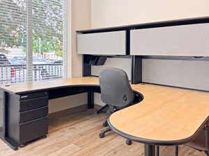 1 Person Private Office