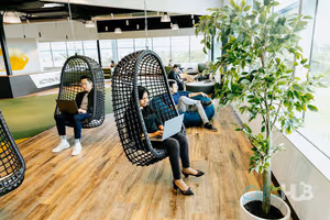 4 Person Coworking Desk