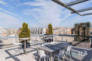 7 Person Private Office