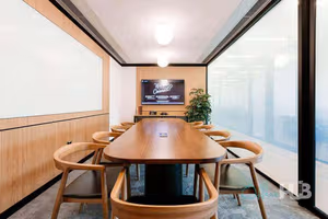 19 Person Enterprise Suite