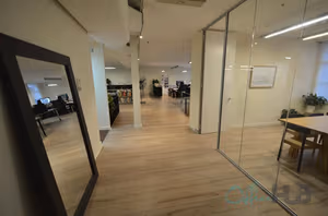 1 Person Coworking Desk