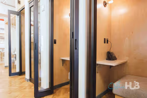 7 Person Private Office