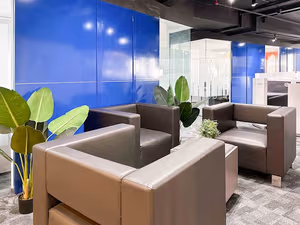 4 Person Private Office