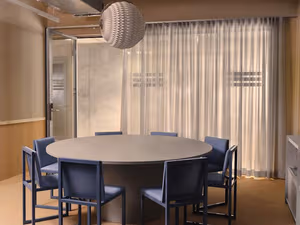 5 Person Private Office