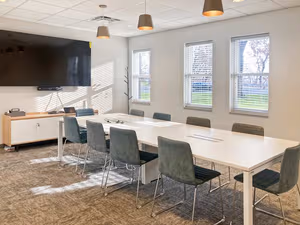15 Person Private Office