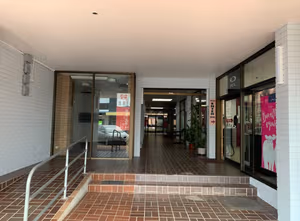 1 Person Shared Office