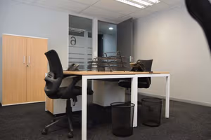 1 Person Private Office