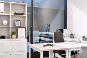 4 Person Private Office