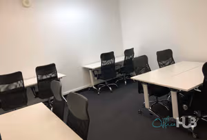 15 Person Sublet Office